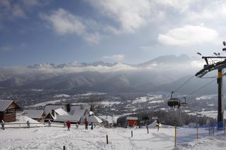 Ferie zimowe 2026. Góry z większą dominacją, ale nad morzem najtaniej
