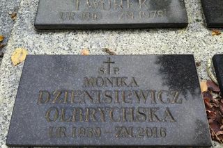 Grób Olbrychskiej