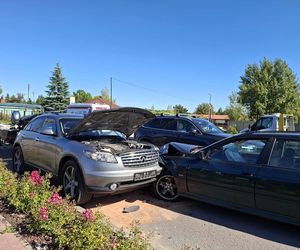 Wypadek na ulicy Kościelnej w Starachowicach. Kierowca BMW uciekł