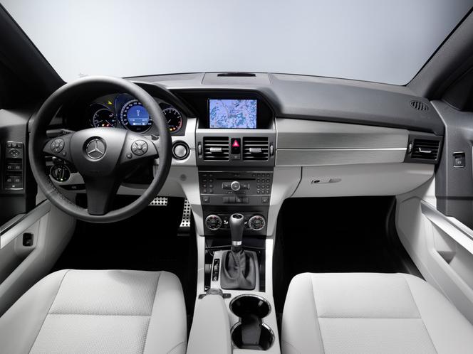 Mercedes-Benz GLK (2008-2012)
