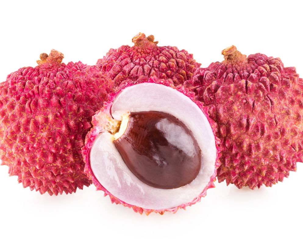 Liczi to egzotyczny owoc, który pochodzi z Chin. Obecnie liczi uprawiane jest w Indiach, Indonezji, Wietnamie, Tajlandii,  Australii, Brazylii, Nowej Zelandii, Kenii, Mozambiku i w USA, w  południowej Kalifornii.