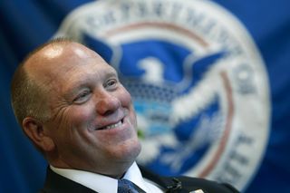 Agenci ICE zaleją ulice. Administracja Trumpa zdradza plan na masowe deportacje imigrantów