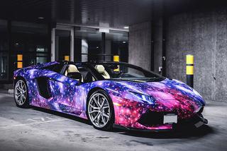 Lamborghini Aventador w galaktycznym lakierze