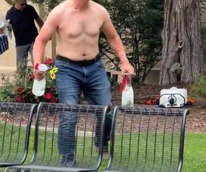 Zaatakował miotaczem ognia demonstrantów w Kolorado