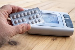 Polacy opracują nowy lek na nadciśnienie. Jedna tabletka zamiast dwóch może zmienić życie milionów chorych