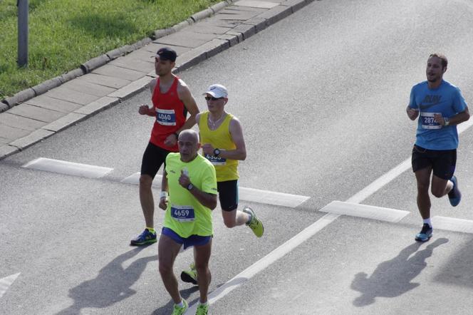 MARATON WARSZAWSKI 2015 ZDJĘCIA UCZESTNIKÓW