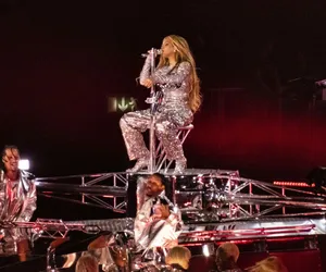 Beyonce zapłaciła 100 tys. dol. za późniejsze kursowanie metra. Zrobiła to dla fanów 