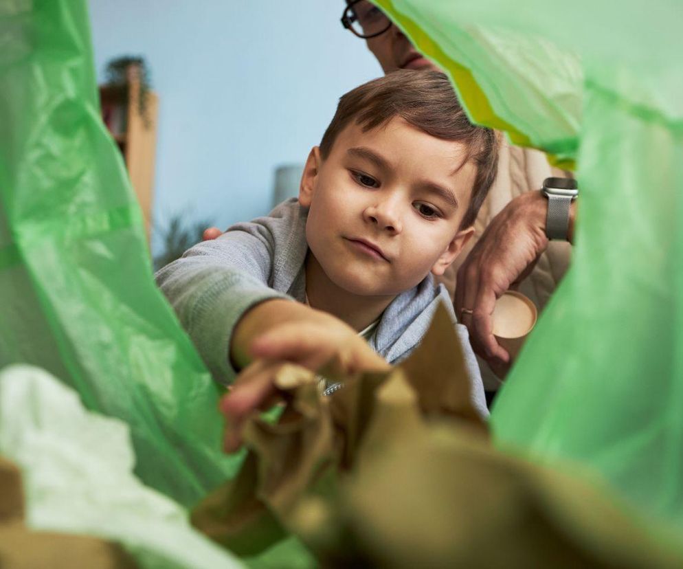 Edukacja ekologiczna dziecka może zmienić nawyki rodziców. Co jest ważne?