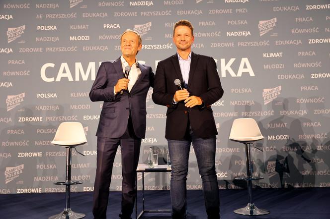 Donald Tusk i Rafał  Trzaskowski na Campus Polska