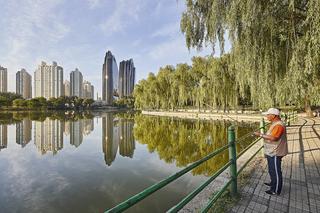 Zespół biurowo-mieszkaniowy Chaoyang Park Plaza w Pekinie