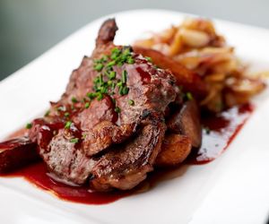 Karkówka w coli i keczupie - po prostu rozpływa się w ustach!