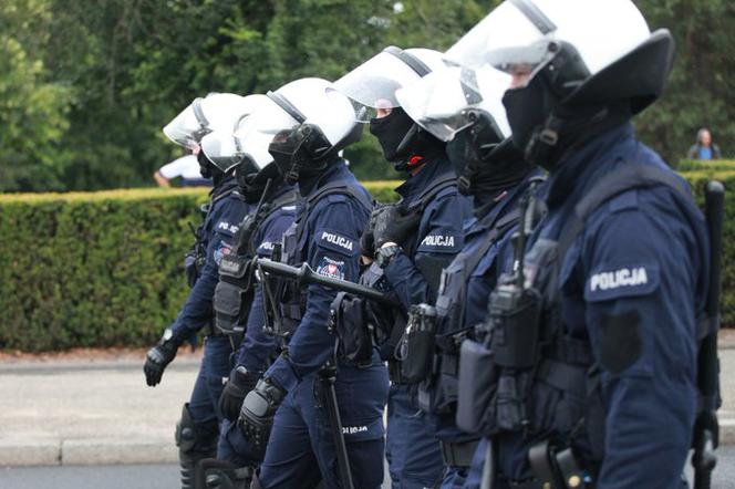 IV kompania Oddziału Prewencji Policji w Poznaniu zrezygnowała z kwietniowego urlopu