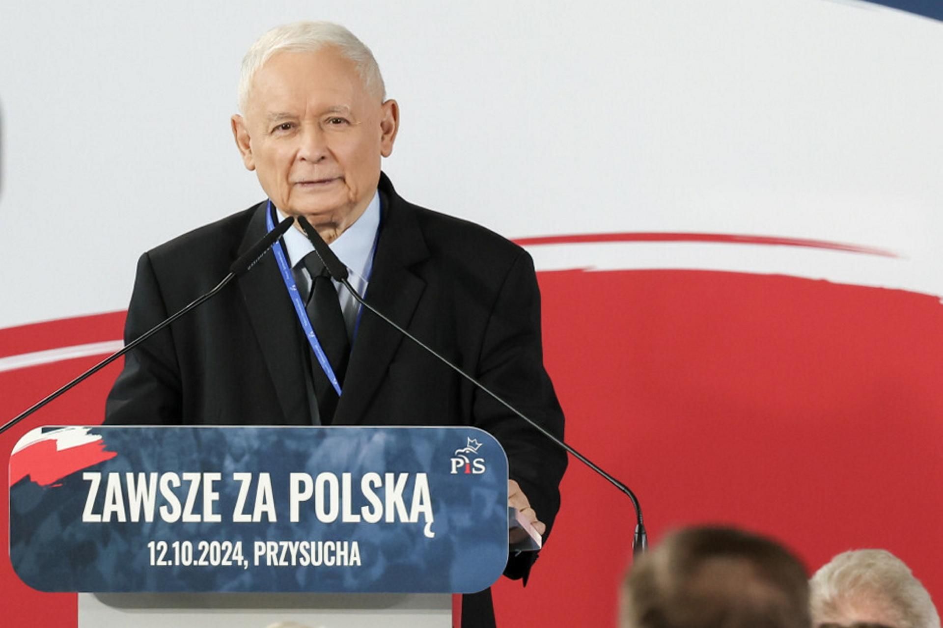 Kaczyński zapowiada operację programową. Powtórka scenariusza z 2015 r.