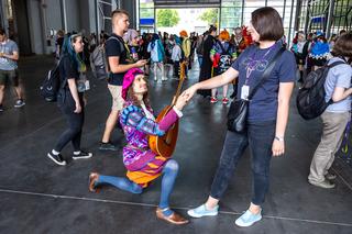 Pyrkon 2023. Tak bawili się uczestnicy festiwalu fantastyki w Poznaniu. Zobaczcie najlepsze stroje i stoiska!