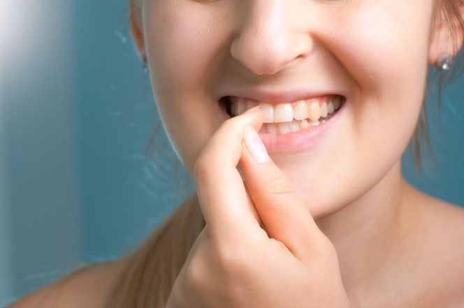 Ten jeden nawyk w łazience może uratować życie. Naukowcy pokazują liczby