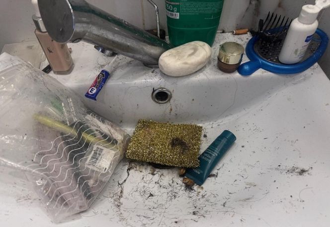 Roczny niemowlak w szpitalu, 8-latek w pieczy zastępczej. Matka zniknęła na 3 dni