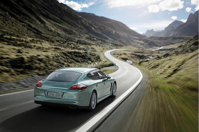 Porsche Panamera 