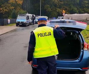 Zamknięte lasy, policjanci i żołnierze z długą bronią. Tak wygląda jedna z największych obław w historii Polski