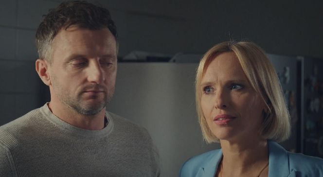 M jak miłość, odcinek 1876. Bartek (Arkadiusz Smoleński), Dorota (Iwona Rejzner)