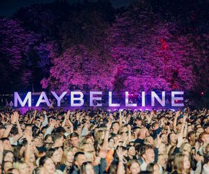 Maybelline NY ogłasza pierwszego headlinera Music Stories – na scenie Żabson