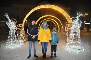 Świąteczne iluminacje i choinki w centrum Kielc