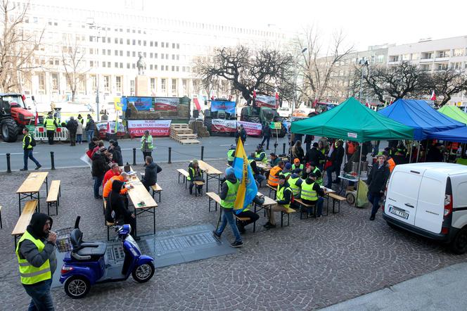 Strajk rolników w centrum Katowic ZDJĘCIA