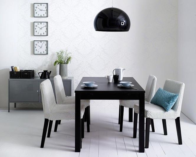 Białe meble we wnętrzach: stoliki, szafki, krzesła