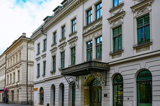 To jeden z najpiękniejszych budynków w Krakowie. Kiedyś znajdowała się w nim oberża 