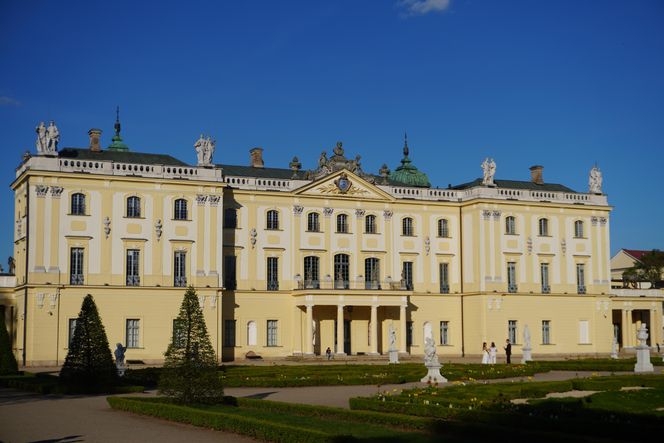 TOP 5 zamków i pałaców w Podlaskiem
