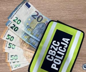 Policjanci z Katowic rozbili grupę przestępczą wyłudzającą pożyczki i towary 