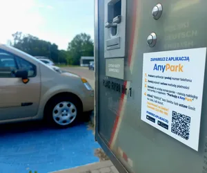 W Przemyślu za parking można już płacić za pomocą aplikacji 