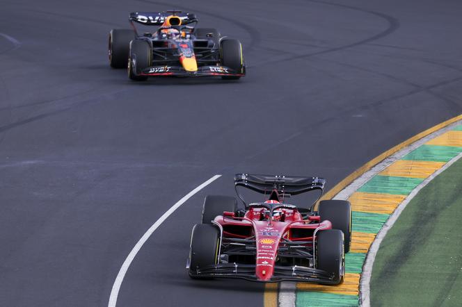 GP Australii WYNIKI: Kapitalna jazda Leclerca i kolejny triumf Ferrari. Katastrofa Verstappena i Red Bulla