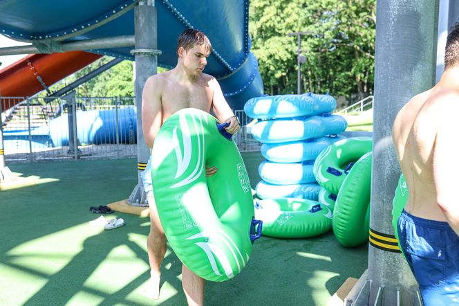 Kultowa Fala w Chorzowie otwarta po 10 latach, ale tłumów nie było