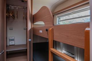 Urząd skarbowy wystawił na licytację auto z przyczepą kempingową