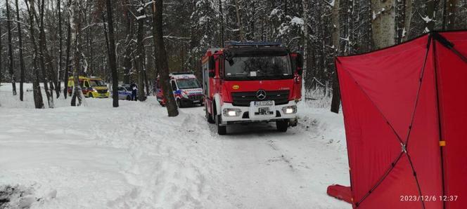 Lubelskie. Auto wpadło do wody. Dwie osoby nie żyją. Nowe fakty w sprawie tragedii niedaleko Parczewa