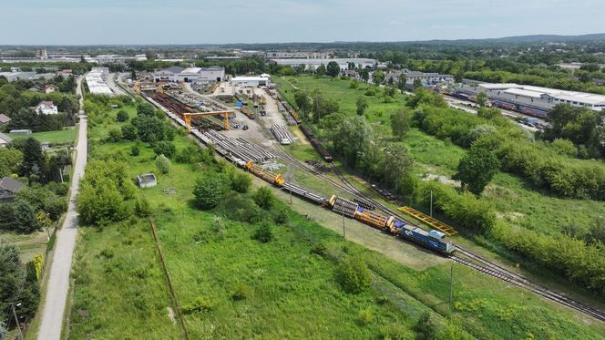Nowy plac Zawiszy przyjechał do Warszawy w częściach