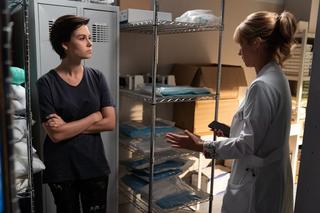 Na dobre i na złe odc. 863. Blanka (Pola Gonciarz), Gloria (Aleksandra Grabowska)