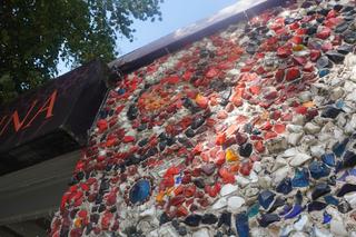 Niezwykła ściana w centrum Olsztyna. Przez kilkanaście lat była ukryta pod graffiti [ZDJĘCIA]