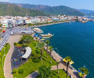 Marmaris – miasto portowe i kurort w Turcji