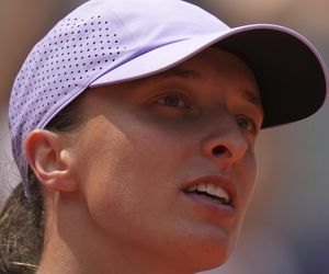 Iga Świątek starła się z dziennikarzem po porażce z Sabalenką. Sceny na konferencji Roland Garros