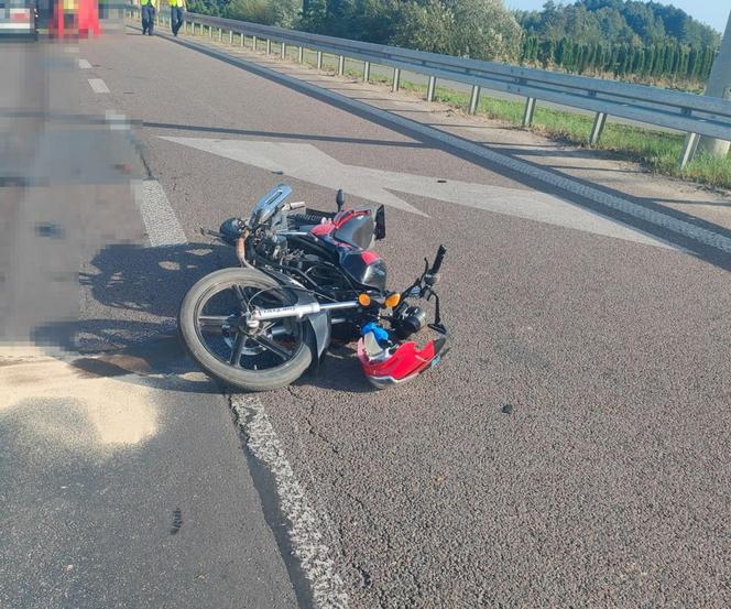 Tragiczny wypadek na drodze krajowej nr 2 w Białej Podlaskiej. Nie żyje motocyklista