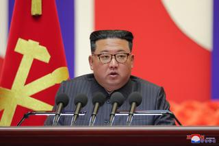 Kim Dzong Un ogłosił zwycięstwo w walce z koronawirusem