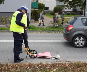Dziewczynki potrącone na przejściu