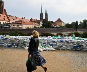 Powódź w Polsce 2024. Fala kulminacyjna przechodzi przez kolejne miasta. Wielkie sprzątanie w zniszczonych miejscowościach