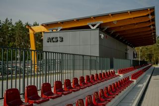 Boisko z certyfikatem FIFA, strzelnca, korty tenisowe. Akademickie Centrum Sportu będzie otwarte. Biegusiem!