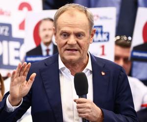 Przed 7 rano Donald Tusk zamieścił powyborczy wpis w sieci. Co cieszy, a co martwi premiera?