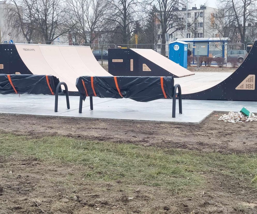 Budowa Skateparku w Starachowicach [ZDJĘCIA]