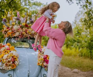 Pani Monika adoptowała niepełnosprawną Natalkę. „Moje życie jest tysiąc raz trudniejsze, a jednocześnie milion razy szczęśliwsze”