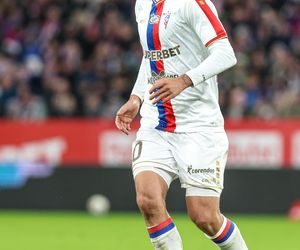Górnik Zabrze liderem Ekstraklasy. O wyniku zadecydowała samobójcza bramka. Ponad 25 tys. kibiców na trybunach