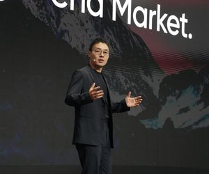 realme GT7 - 2025